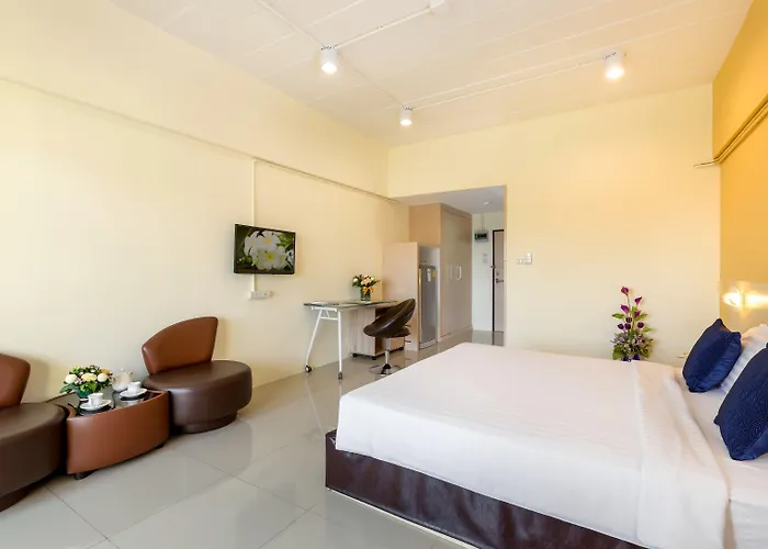 Hotel At 115 By Rompo 4*