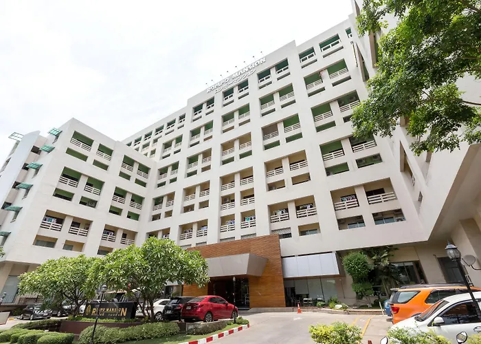 Hotel At 115 By Rompo 4*