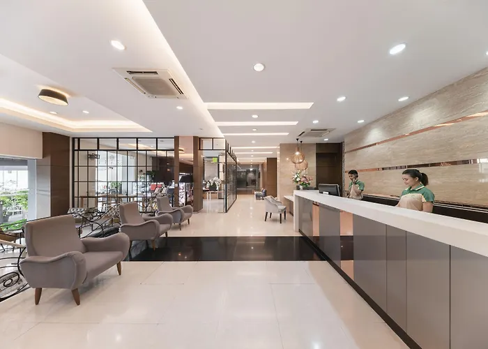 Hotel At 115 By Rompo